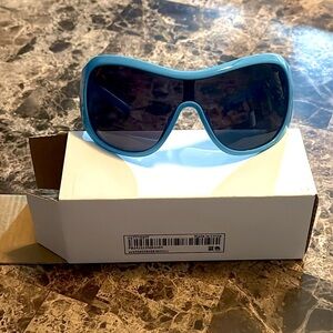 NWT! Stylish Baby Blue Sunglasses (In Original Box!)